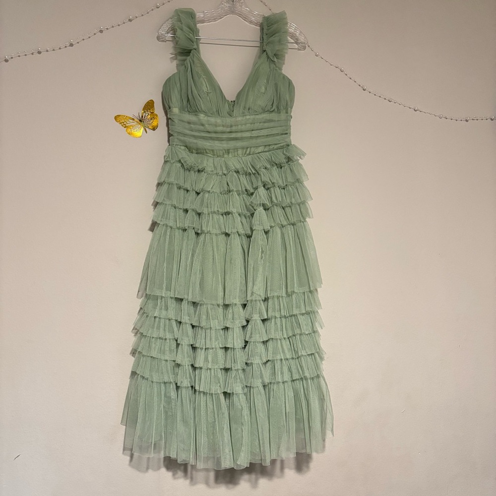 B Darlin Green Ruffled Tiered Maxi Gown - Picture 4 of 16